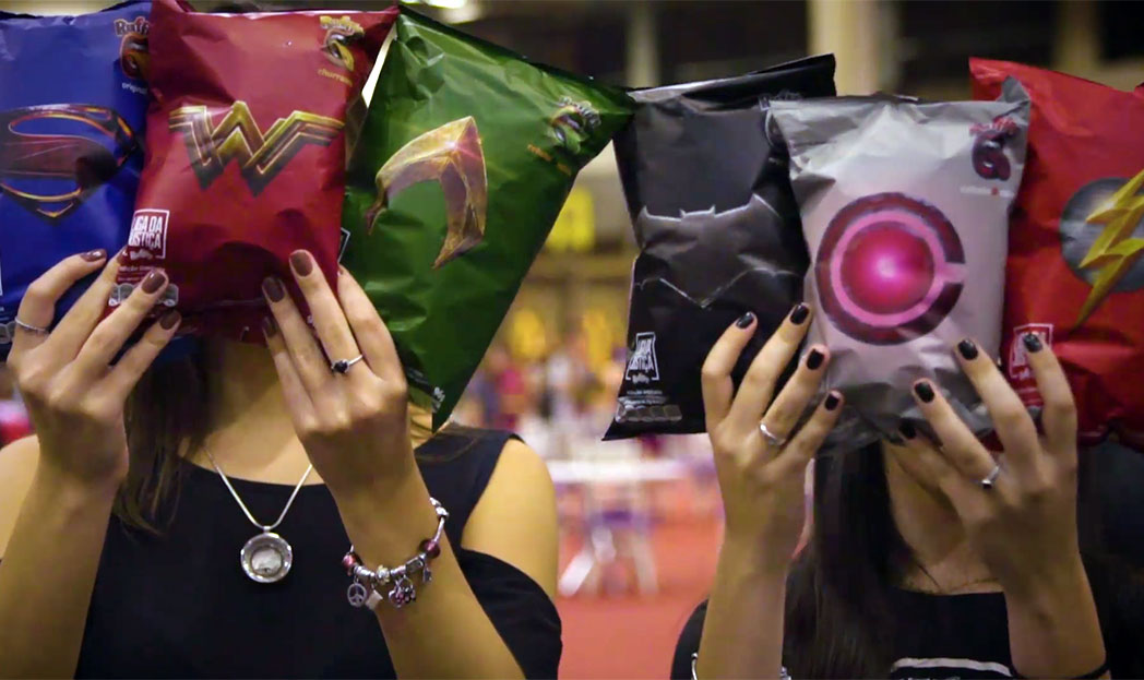 Ruffles lança embalagens inspiradas na Liga da Justiça